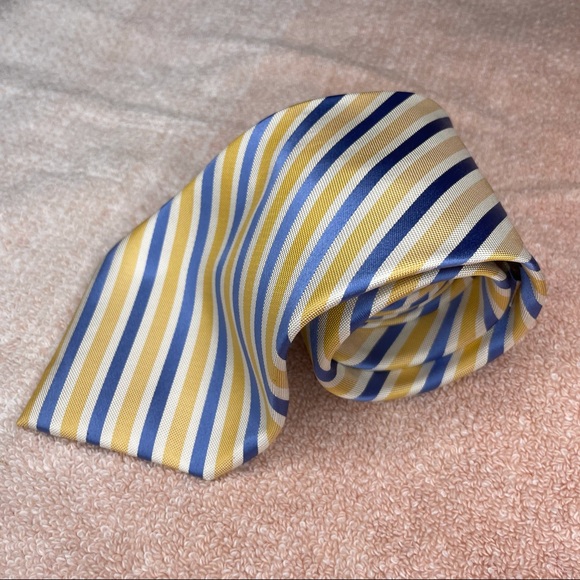 Club Room Tie 100% silk yellow blue and white - Picture 4 of 7
